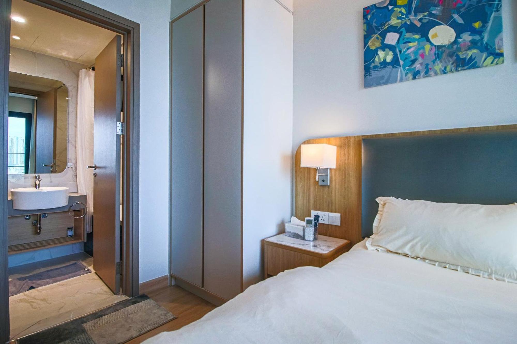 Residenza Condonium - D1Mension & Zenity Tower, Sg'S Heart & Gym, Pool Хошимин Экстерьер фото